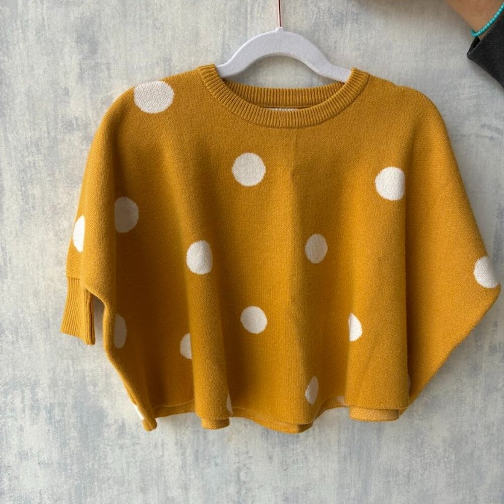 Cartwheels- Toddler polka dot poncho- yellow- NWT